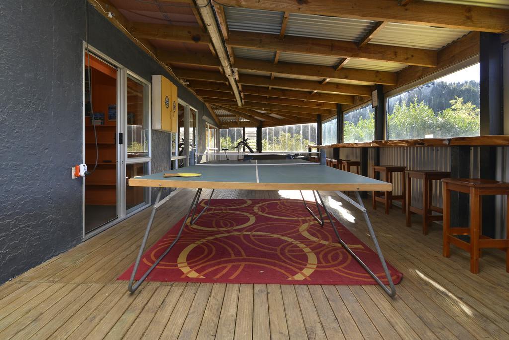 Tombstone Motel, Lodge & Backpackers Picton Eksteriør billede