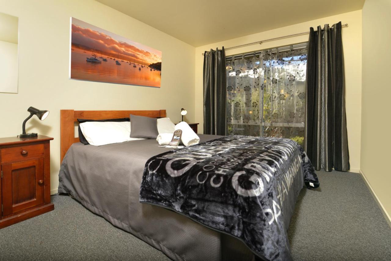 Tombstone Motel, Lodge & Backpackers Picton Eksteriør billede